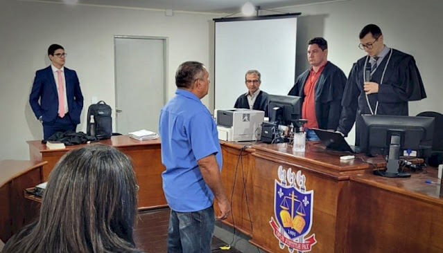Diante do exposto, o juiz da Comarca de Conceição, Thiago Rabelo condenou o réu à pena de 15 anos, 6 meses e 20 dias de prisão (Foto: Reprodução)