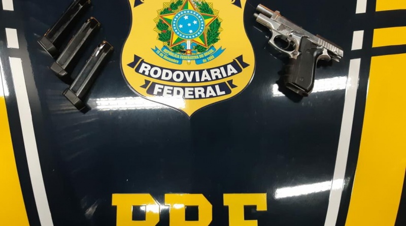 As prisões fazem parte de uma ação integrada entre a PRF na Paraíba, em Minas Gerais e Polícia Civil da Paraíba. O grupo é suspeito de praticar vários homicídios ocorridos em Catolé do Rocha, sertão paraibano (Foto Divulgação PRF)