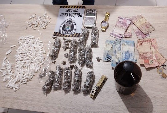 O acusado foi conduzido à Central de Polícia Civil com o material apreendido, para serem realizados os procedimentos que necessitam o caso (Foto: Reprodução)