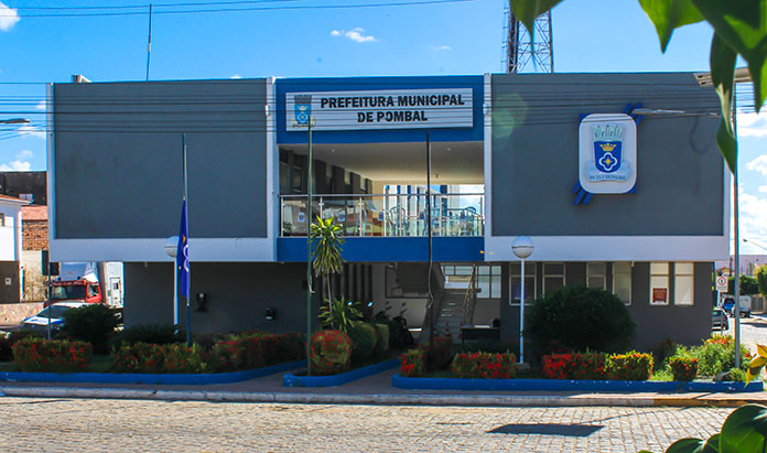 Com a justificativa de formação de cestas básicas para serem distribuídas em razão da pandemia da COVID-19. (Foto: Reprodução).