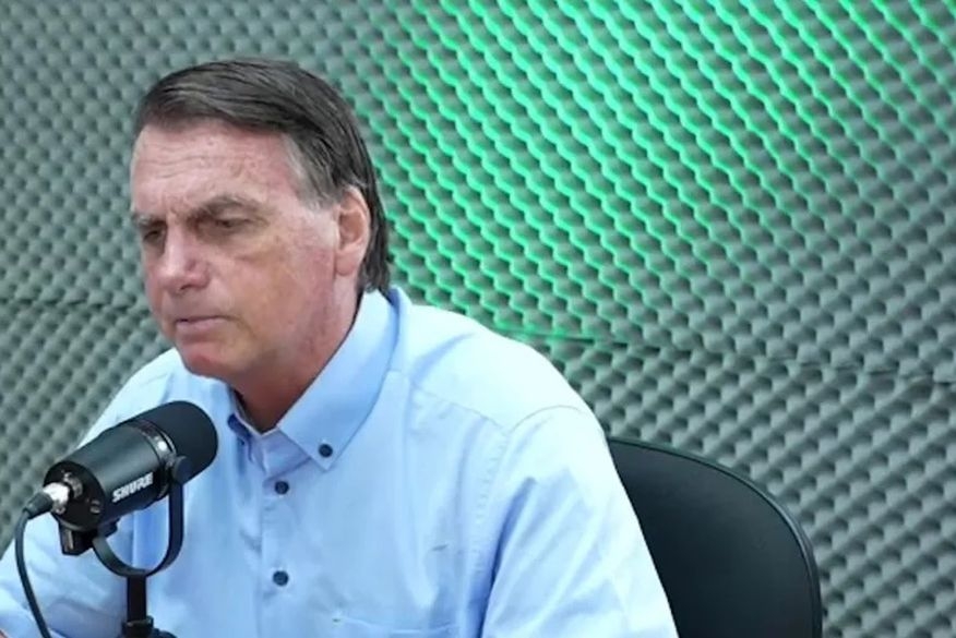 Jair Bolsonaro (PL), em entrevista a podcast nesta sexta-feira (14). (Foto: Reprodução)