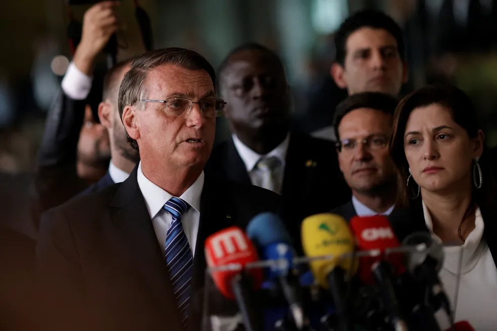 Bolsonaro fez pronunciamento no Palácio da Alvorada — Foto: REUTERS/Adriano Machado