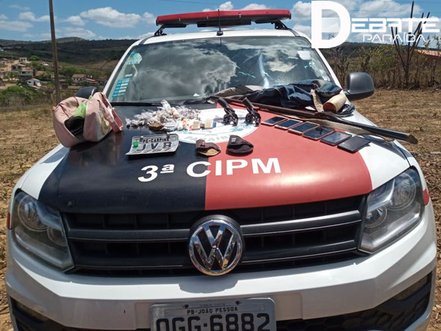 Os acusados e o material apreendido foram conduzidos à delegacia de Polícia Civil de Aroeiras (Foto Reprodução)