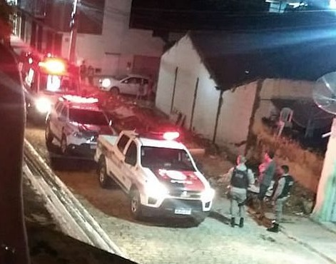 A arma foi levada à delegacia de Polícia Civil, para serem adotados os procedimentos cabíveis (Foto: Reprodução)