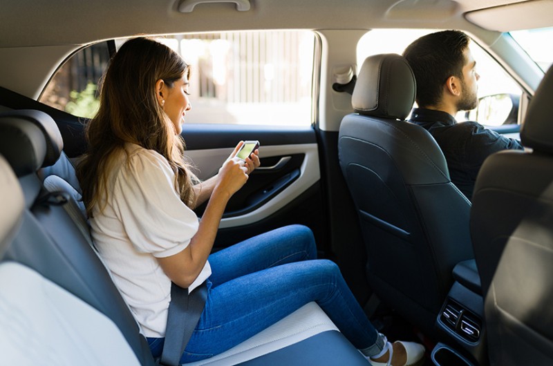 O projeto prevê a confirmação da identidade do passageiro e do motorista antes de cada viagem - Getty Images/iStockphoto