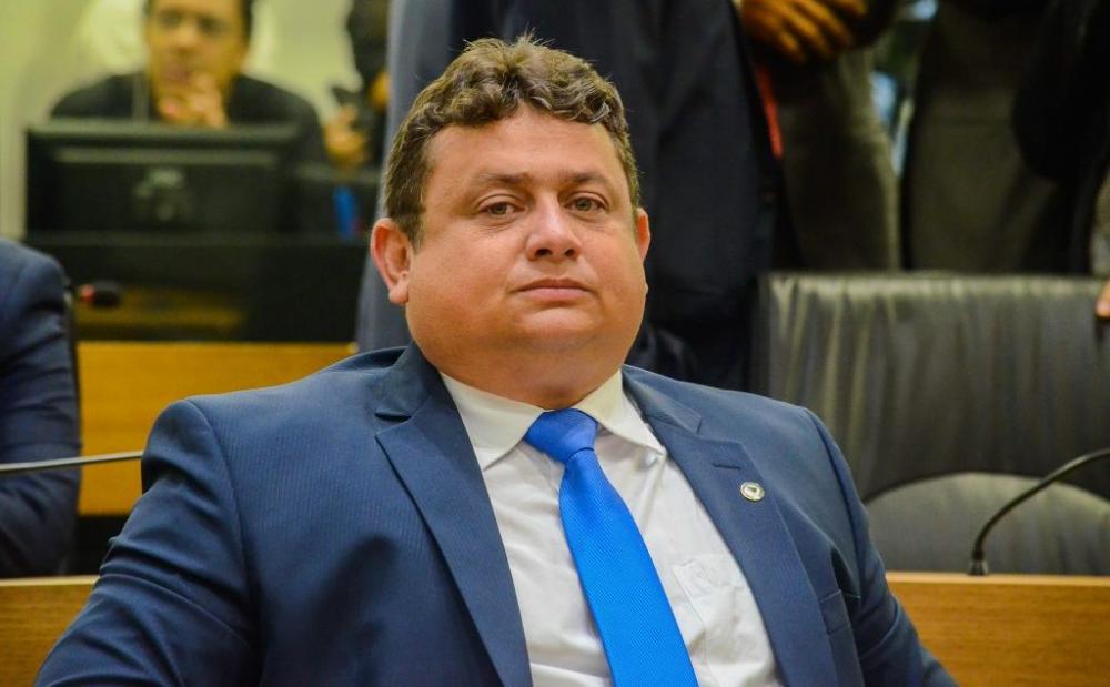 Wallber Virgulino, candidato a prefeito de João Pessoa, impetrou uma Ação de Impugnação de Registro de Candidatura contra Cícero Lucena. (Foto: Reprodução).