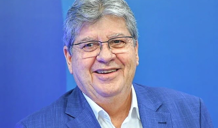 Os referidos projetos de lei foram sancionados pelo Governador João Azevêdo e publicados, nesta quinta-feira (15), no diário oficial do Governo do Estado da Paraíba. (Foto: Reprodução).