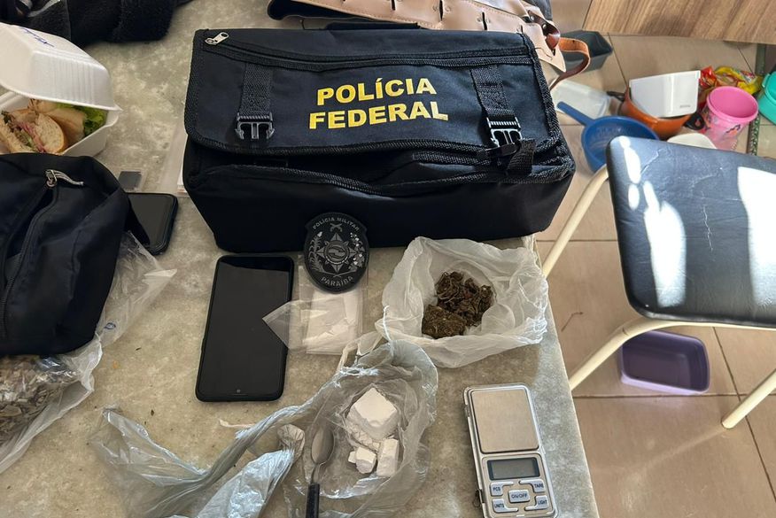 A investigação tem como objetivo apurar a prática do tráfico de drogas, associação para o tráfico, porte ilegal de arma de fogo, entre outros crimes (Foto: Reprodução).