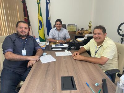 Prefeito de Marizópolis negocia divida da prefeitura com a CAGEPA. (Foto: Reprodução).