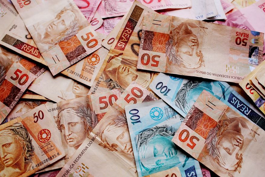 O PT nacional, que apoia Ricardo Coutinho e rejeita Anísio Maia, do PT em João Pessoa, doou mais R$ 30.750,00 para o candidato do PSB.
