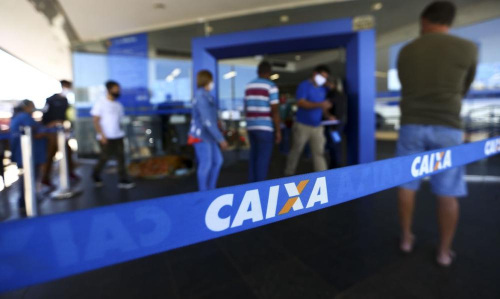 Cerca de 10,8 mi de trabalhadores poderão retirar até R$ 1.045