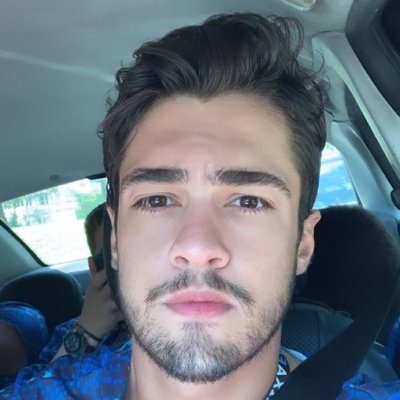 Empresa do filho de Lindolfo Pires tem 12 meses para concluir obra de praça de eventos financiada pelo Governo do Estado, em Sousa