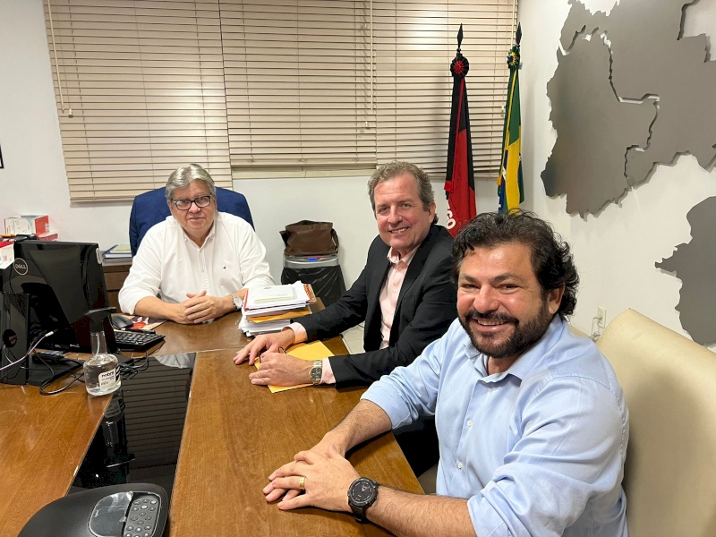  Zenildo sugeriu o nome da médica Anna Virginia Nogueira Gadelha de Oliveira e ele encaminhou ao governador João Azevêdo (PSB) para nomeação. (Foto: Reprodução).