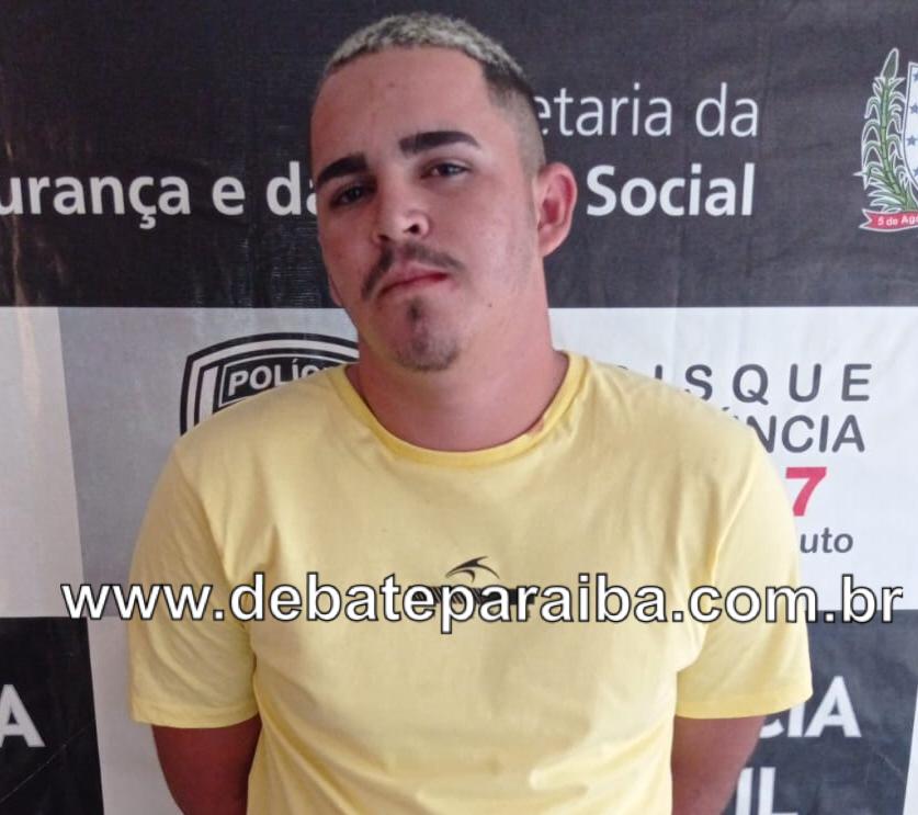 Após ser preso pelos militares, o indivíduo foi conduzido à delegacia de Polícia Civil (Foto: Reprodução)