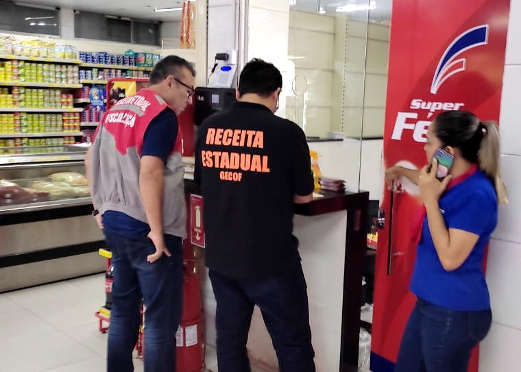 Supermercados de Sousa, Cajazeiras, Pombal, Uiraúna e São João do Rio do Peixe são alvos de operação para combater fraudes