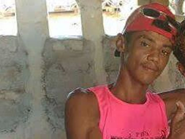 Os suspeitos após o cometerem o assassinado, foragiram do local tomando destino incerto (Foto: Reprodução)