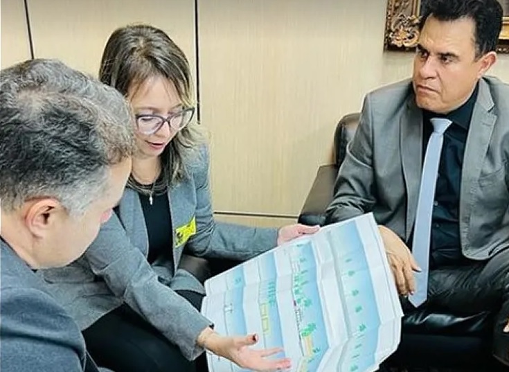 A pauta do encontro foi sobre o Projeto Largo da Estação, que visa dinamizar o turismo em Sousa. (Foto: Divulgação).
