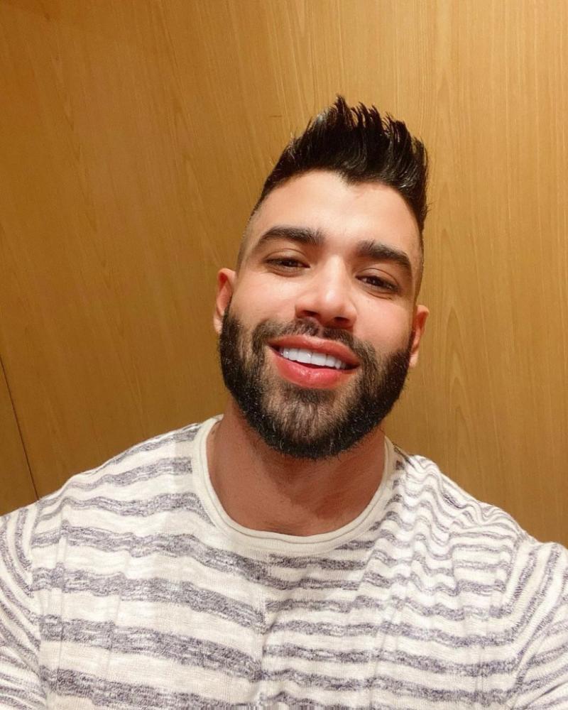 Seus seguidores postaram mensagens como “Fala comigo bebê”, “Nunca feio. (Foto: Reprodução/Instagram).