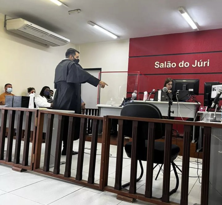Jovem advogado criminalista tem sido destaque com atuações exitosas na área criminal no alto sertão paraibano