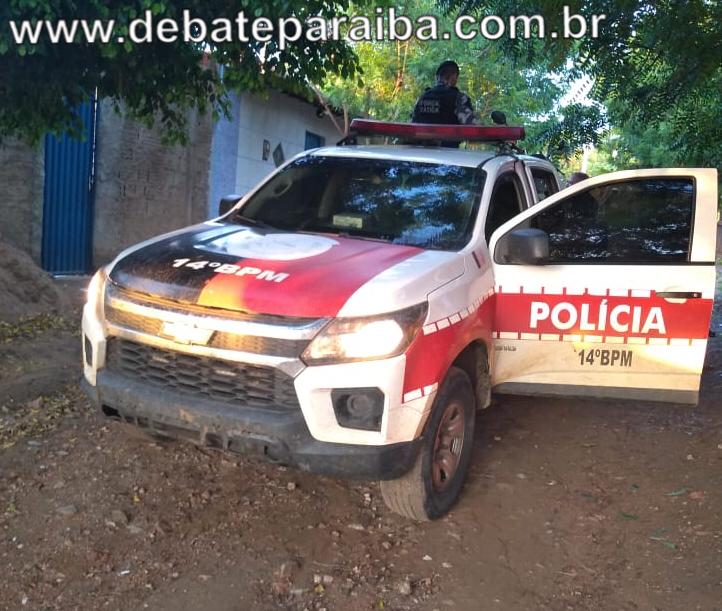 Vídeo: Operação integrada entre as Polícias Civil e Militar é desencadeada em Marizópolis; pessoas são presas com arma e drogas