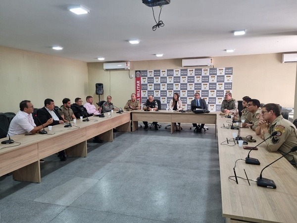 A decisão foi deliberada na reunião promovida, na manhã desta quinta-feira (30/03), pelo Núcleo de Desporto e Defesa do Torcedor do Ministério Público da Paraíba. (Foto: Divulgação).