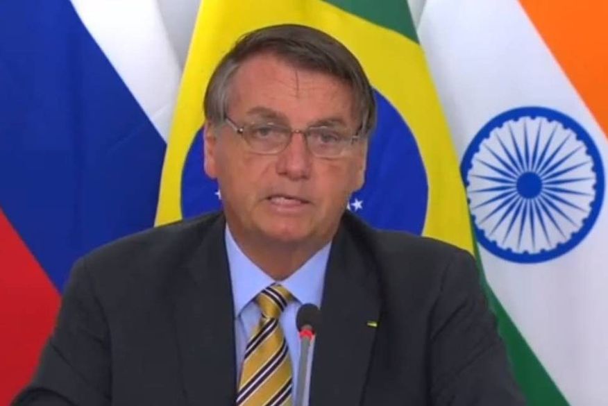 O presidente voltou a citar que seu governo agiu para lidar com as crises de saúde e econômica provocadas pela pandemia. (Foto: Reprodução).