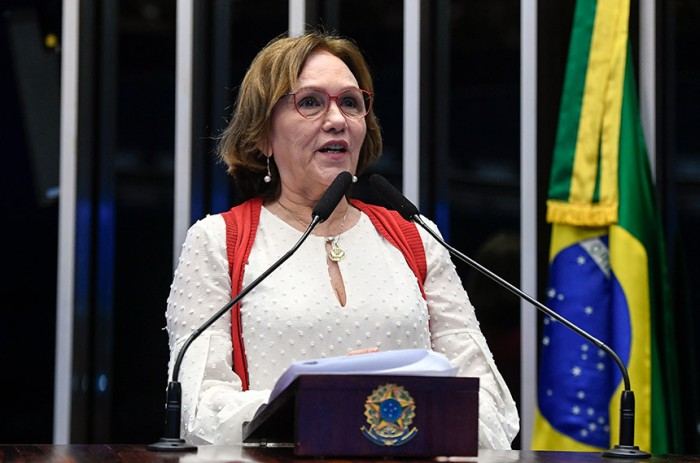 Zenaide relatou o projeto no Plenário - Jefferson Rudy/Agência Senado