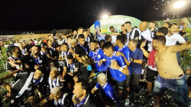 Após perder por 1 a 0 no tempo regulamentar, Galo faz é impecável nas penalidades, faz 4 a 2 e conquista a taça estadual pela 17ª vez na história. (Foto: Reprodução)