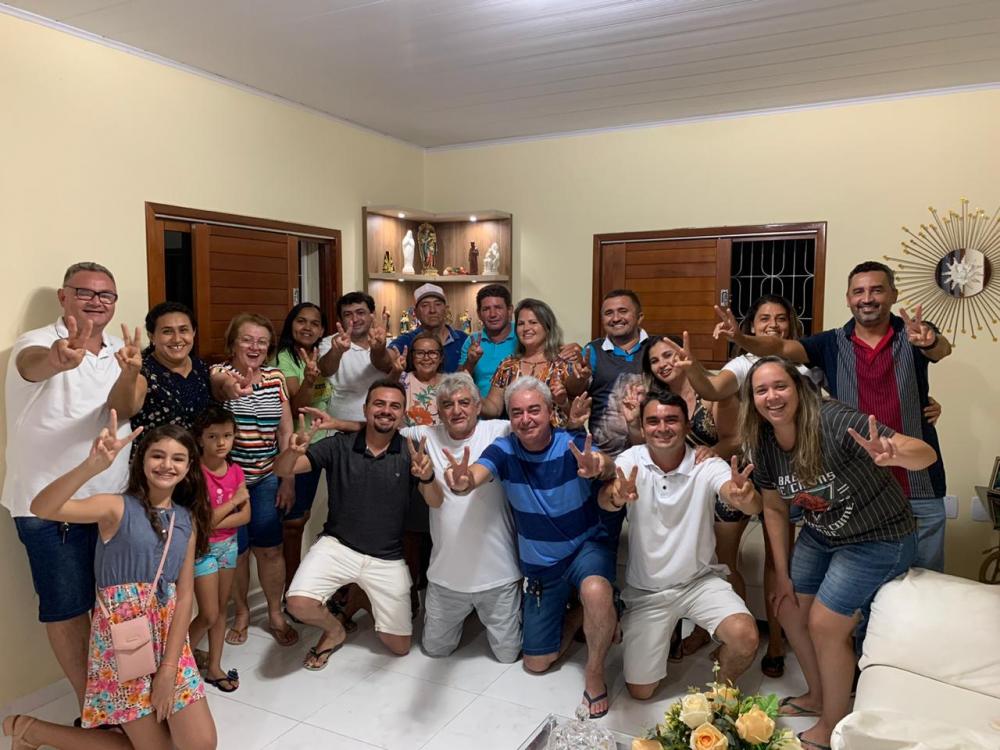 Conforme decisão previamente tomada entre os eleitos, para o biênio de 2021-2022 a mesa diretora do poder legislativo de Nazarezinho. (Foto: Reprodução).