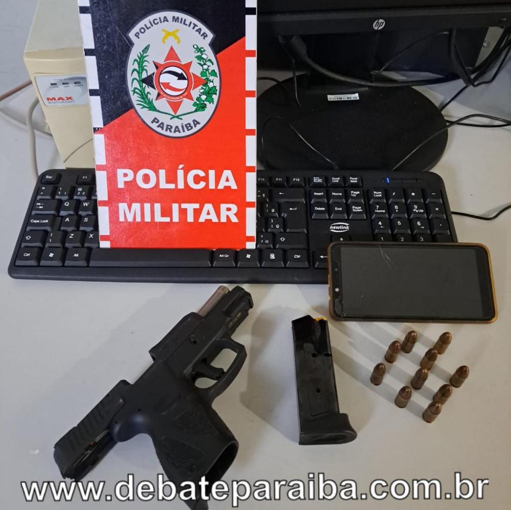 Diante do flagrante, o homem recebeu voz de prisão e foi conduzido à delegacia de Polícia Civil, para serem adotadas as medidas pertinentes ao caso (Foto: Reprodução)