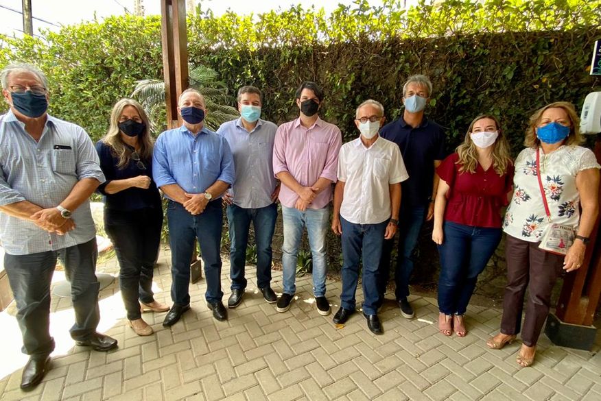 Cícero Lucena anunciou nomes da equipe de transição (Foto: Reprodução).