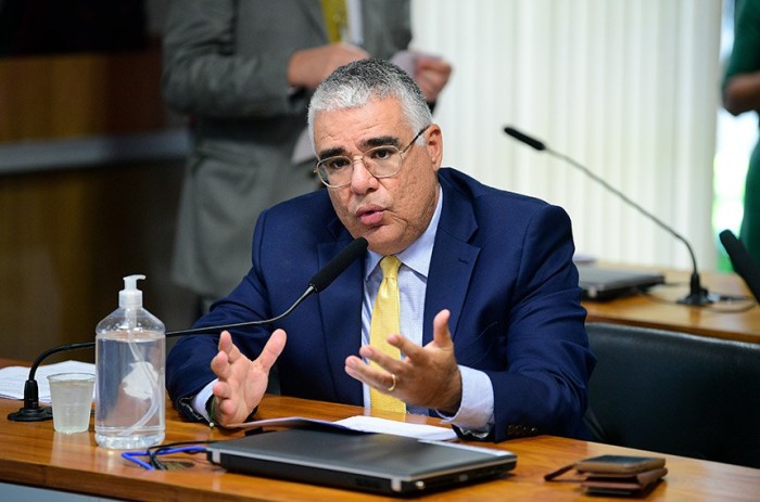 Eduardo Girão é o autor do requerimento para a audiência pública - Foto: Pedro França/Agência Senado