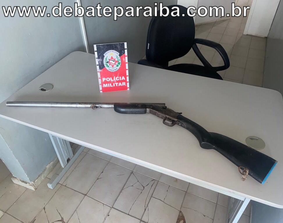 Ao chegarem no local, a guarnição foi informada pela vítima que alegou que um indivíduo teria furtado uma caixa d’água e uma porta. (Foto: Reprodução).