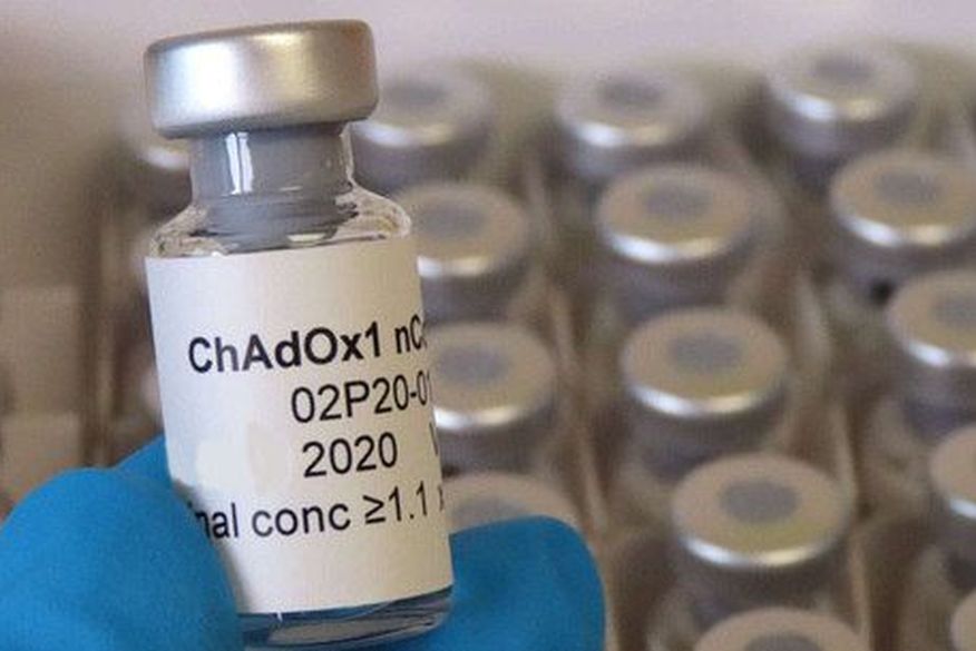 A vacina de Oxford está em fase de testes com voluntários no Brasil e em outros países. (Foto: Reprodução)