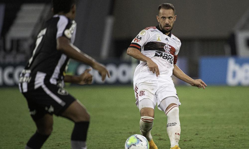 O time da estrela solitária é o time que menos venceu na competição, ao lado do lanterna Goiás (Foto: Reprodução)