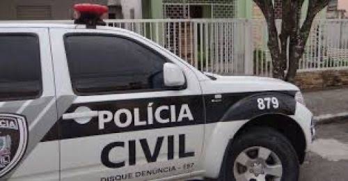 Após ser preso, o homem foi conduzido à delegacia de Polícia Civil (Foto: Reprodução)