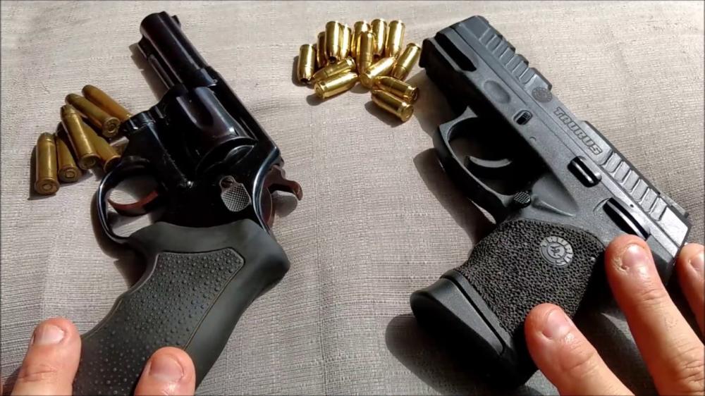 Em agosto, a Polícia Federal formalizou a autorização para que o cidadão possa comprar até quatro armas. (Foto: Reprodução).