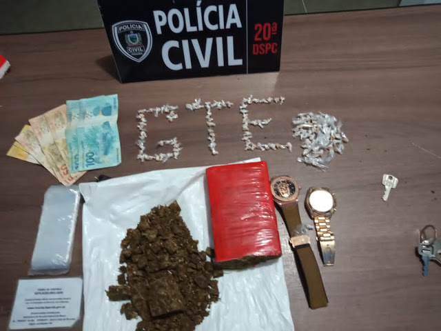 Após o flagrante, os suspeitos e o material foram levados à Central de Polícia Civil (Foto: Reprodução)