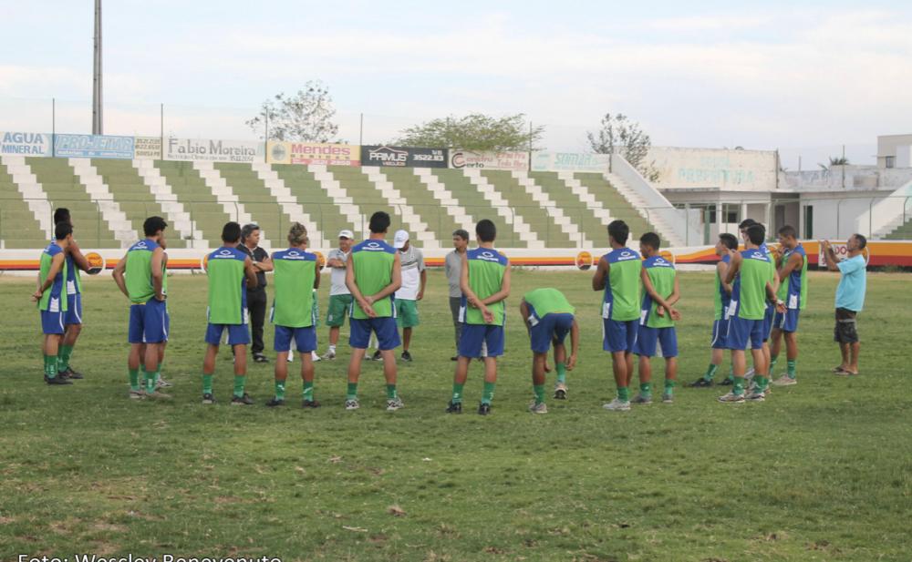 Clubes cancelam Campeonato Paraibano de Futebol. (Foto: Reprodução).