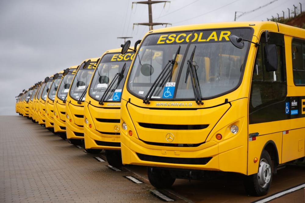 Já os transportes escolares para os alunos da zona rural do Lastro serão liberados o valor R$ 37.924,60. (Foto: reprodução).