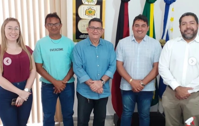 O prefeito frisou que quanto mais parcerias, mais investimentos e assim mais condições de ajudar ao povo de Marizópolis. (Foto: reprodução).