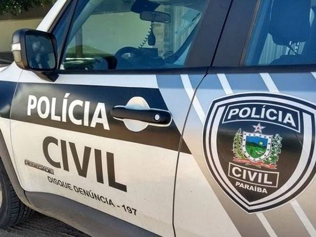 Posteriormente, o capturado foi conduzido à Delegacia da Mulher (Foto: Reprodução)