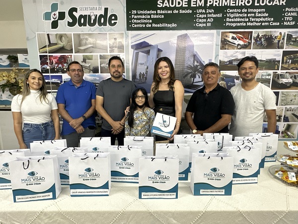 A secretária de saúde afirmou que a entrega dos óculos acontece a partir de exame oftalmológico através de oftalmologista do Sistema Único de Saúde (SUS). (Foto Divulgação).