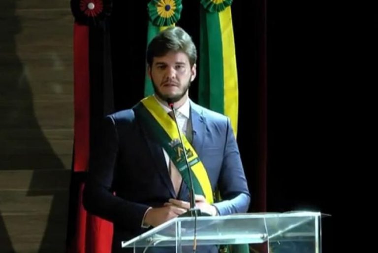 No seu discurso garantiu que será “prefeito em tempo integral”, ou seja, 24 horas e sete dias por semana. (Foto: Reprodução).