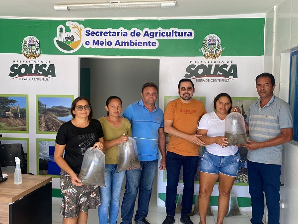 Zenias Alves ressalta a importância que a administração municipal atribui a essa ação e aos esforços para impulsionar a agricultura local de forma sustentável. (Foto: Reprodução).