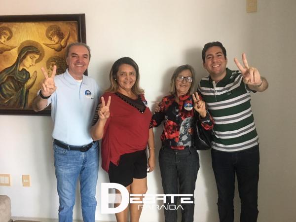 Ex-vereadora Beta anuncia apoio a Felipe Leitão. (Foto: Debate Paraíba). 