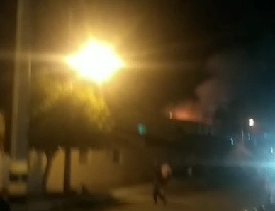 No incêndio houve apenas danos materiais, sem vítimas (Foto: Reprodução)