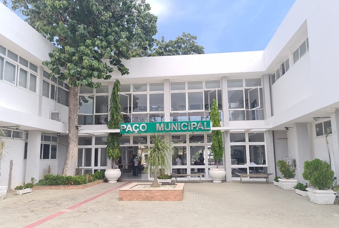 Prefeitura de Sousa pretende gastar quase R$ 100 mil com aquisição de plantas ornamentais