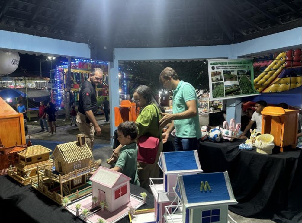 Nos dias 7 e 8 de setembro, ocorreu a exposição e venda dos artigos na festa da Padroeira Nossa Senhora dos Remédios, na praça da Matriz, em Sousa (Foto: Reprodução)