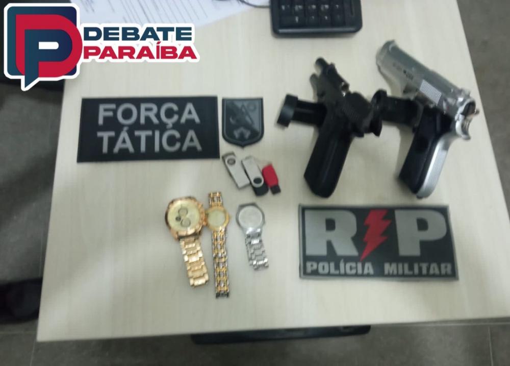 Diante dos fatos, os suspeitos e o material apreendido foram conduzidos à delegacia de Polícia Civil de Cajazeiras (Foto: Reprodução)